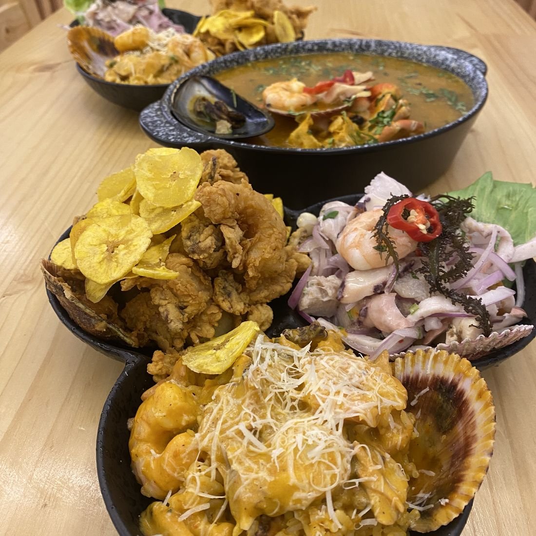 Para no elegir: de todo un poco, del mar a la mesa.